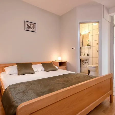 Dolac Guest house *