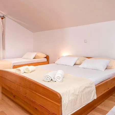 Guest house Dolac *